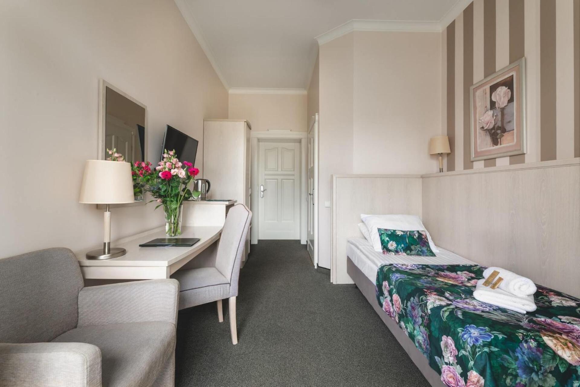 Hotel Amalia กูโดวาสโดรยจ์ ภายนอก รูปภาพ